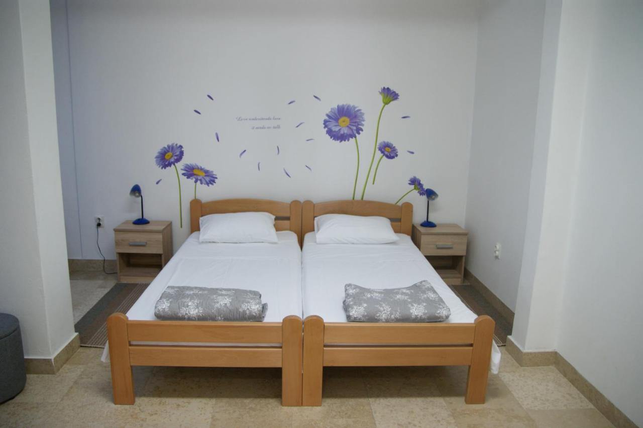Apartman Ivana Pula Exterior photo